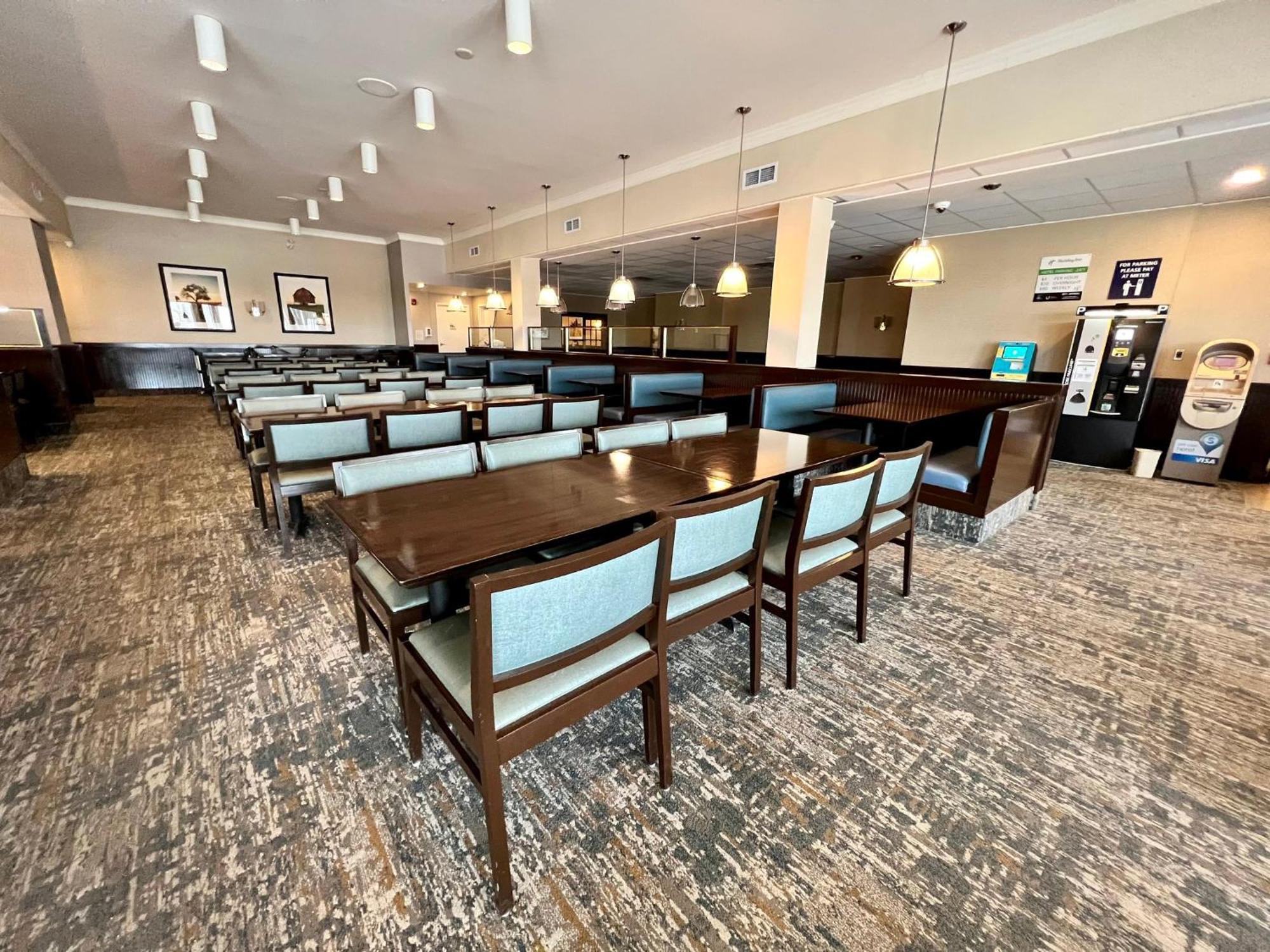 Holiday Inn Toronto Airport East By Ihg Εξωτερικό φωτογραφία